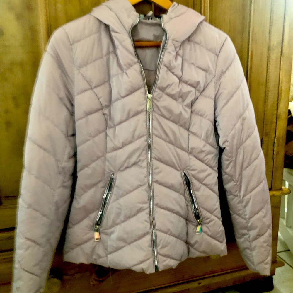Like new Italian, adorable, lightweight water resistant puffer jacket